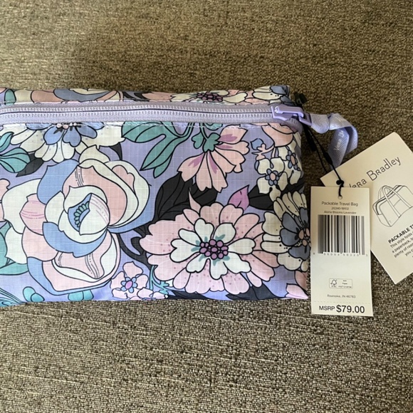 NWT Vera Bradley Packable Nylon Travel Bag - Picture 3 of 3
